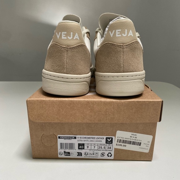 Veja V-10 Leather Sneaker Extra White/Sable/Sahara sz 40EU/9US New in Box - Picture 7 of 8